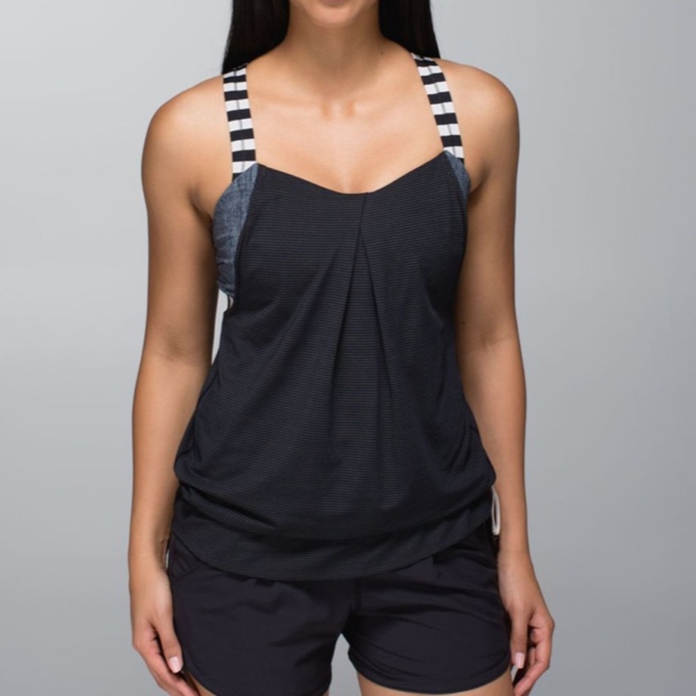 Lululemon Rest Less Tank Black/Burlap Texture/Apex Stripe Size 8 NWOT